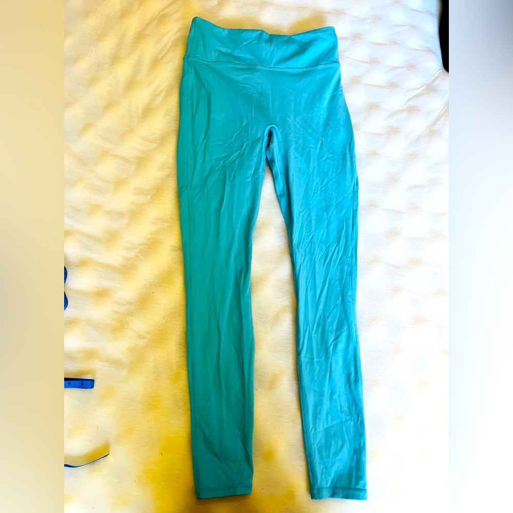 - Size medium fabletic leggings